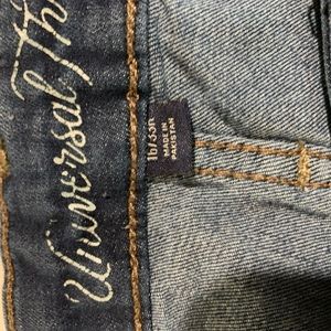 Universal Thread 16/33R womens jeans in great condition